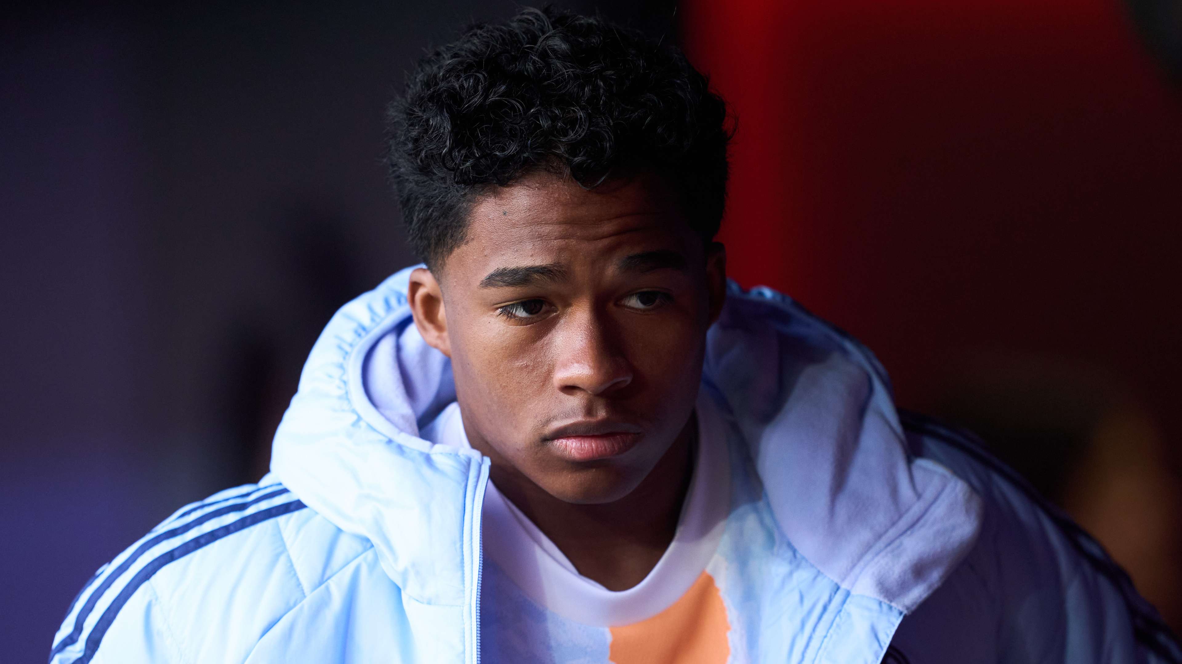 打下了坚实 打下了坚实